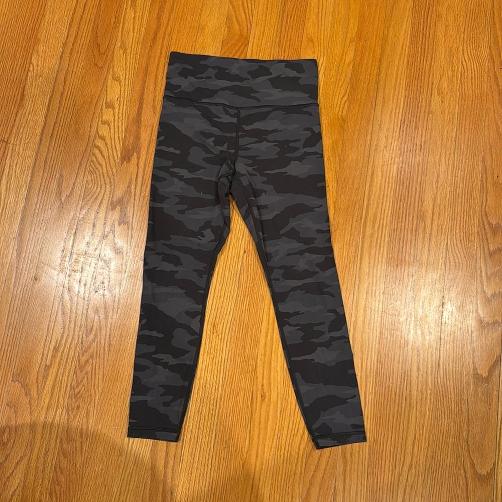 athleta black camo leggings